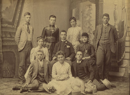 Pomona College Group (1889).jpg