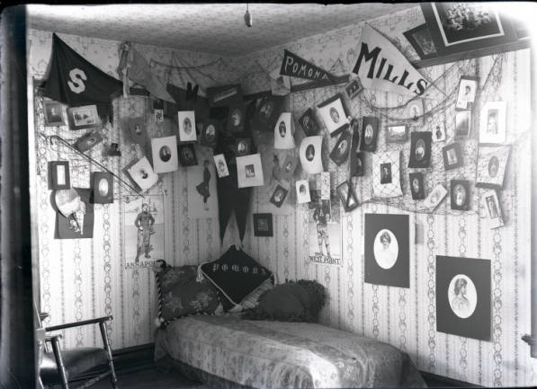 dorm room 1904